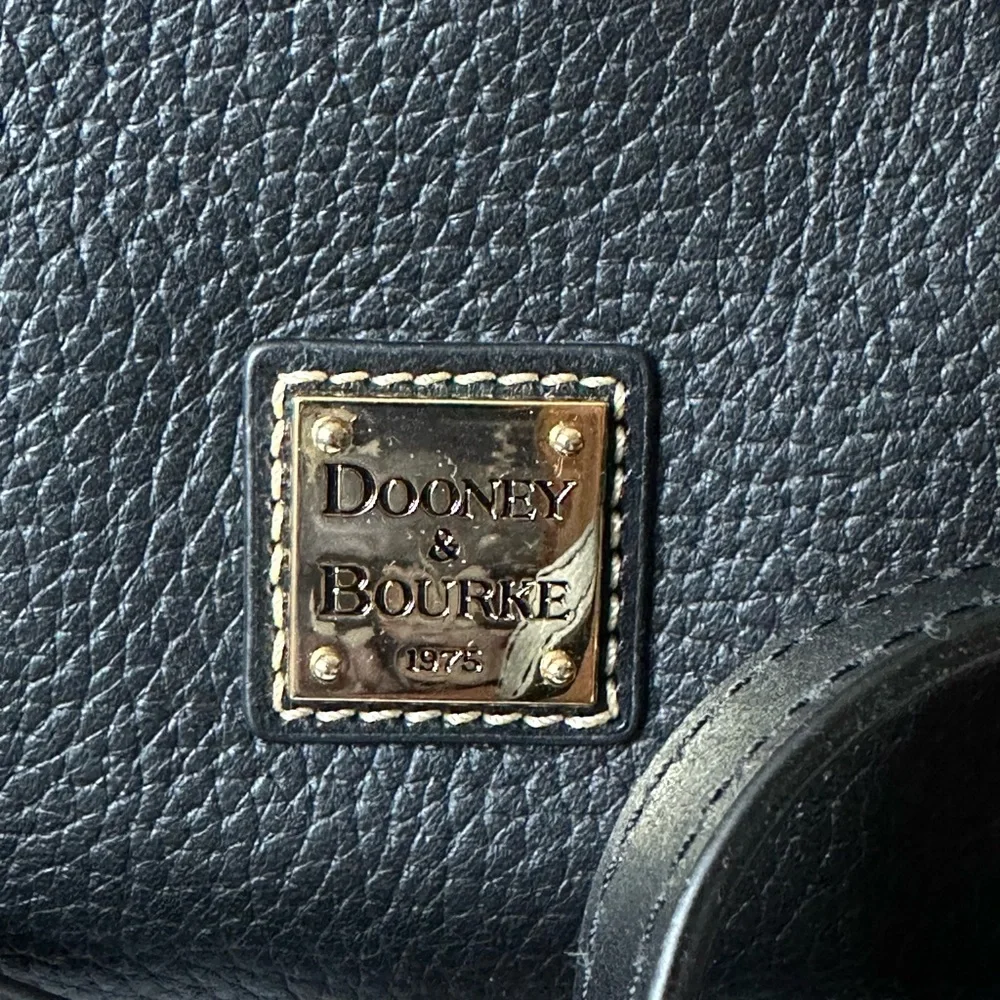 Dooney & Bourke Black Crossbody Bag - New! - Picture 2 of 6